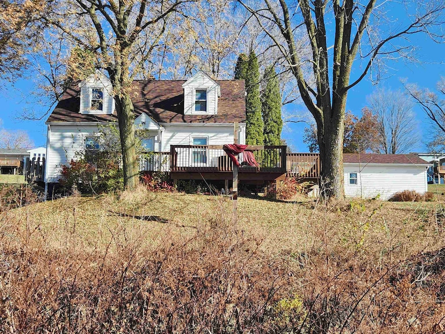 7280 52 S Route, Dubuque, IA 52003 - photo 1