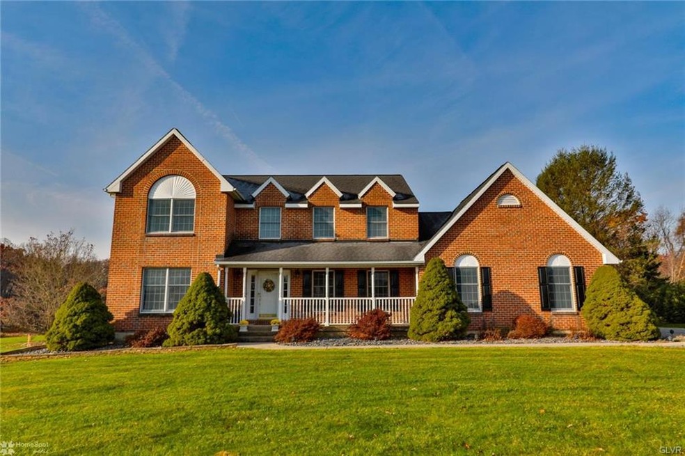 113 Clovershire Dr, Nazareth, PA 18064 - photo 1