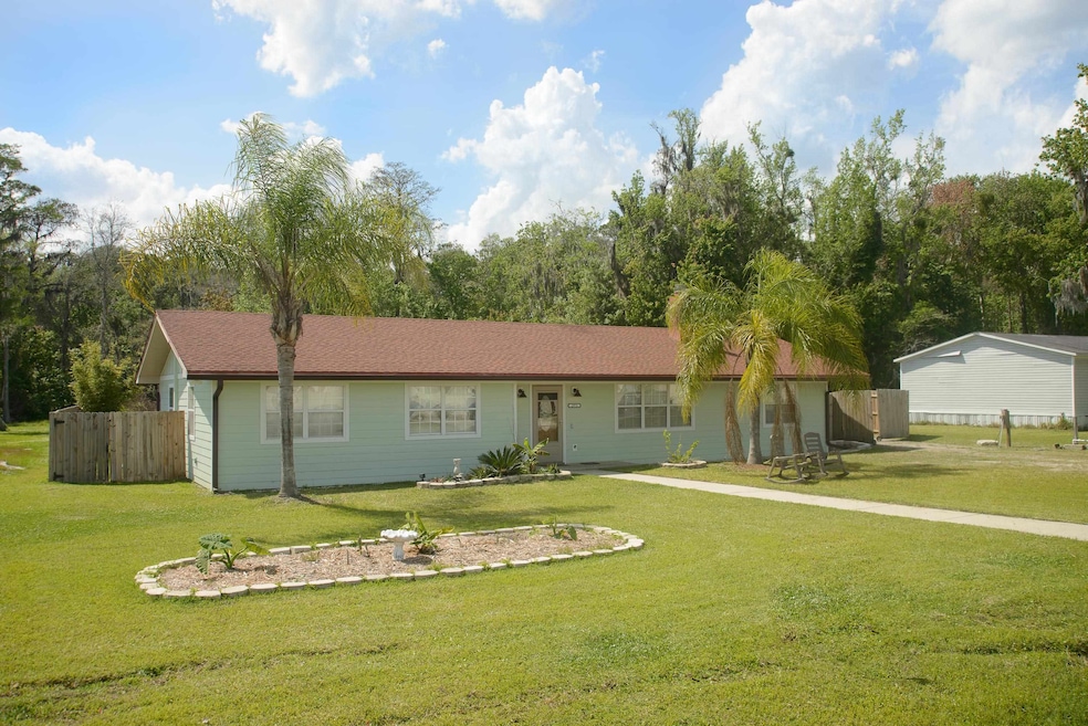 3/2 bath frame home with hardie board siding on 1.1 acres. Home was site built, it is not a modular home.