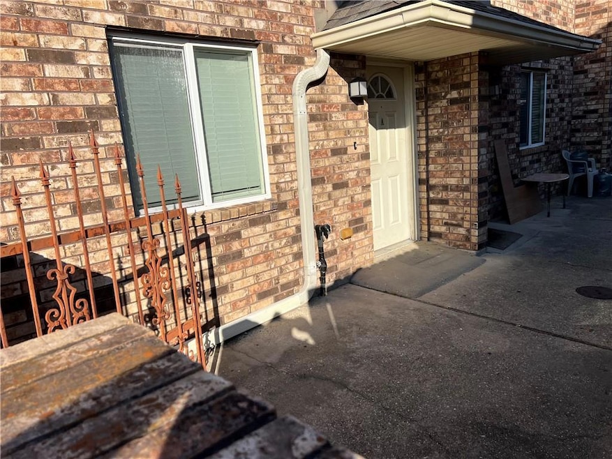 3209 Golden Dr unit A, Chalmette, LA 70043 - photo 1