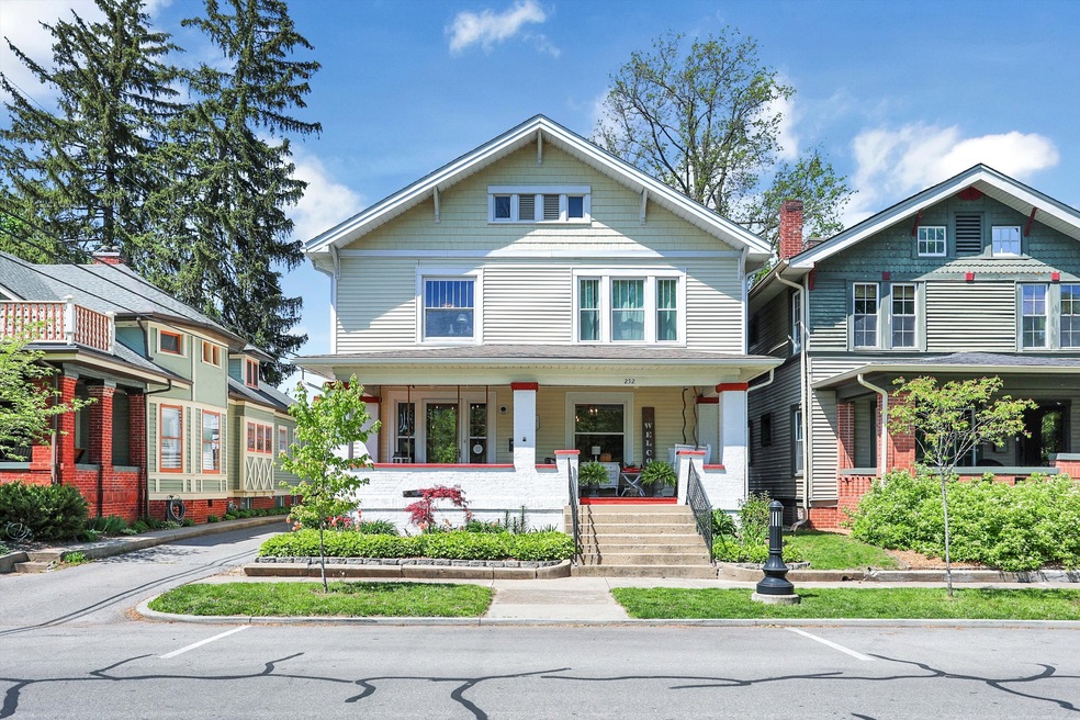 252 E Monroe St, Franklin, IN 46131 - photo 1