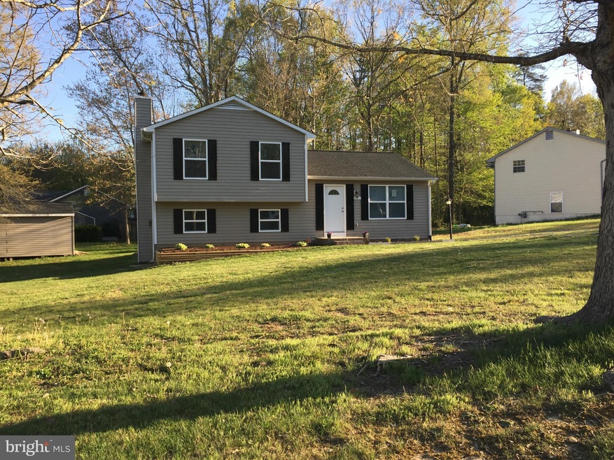 10511 Cobblestone Dr, Spotsylvania, VA 22553 - photo 1