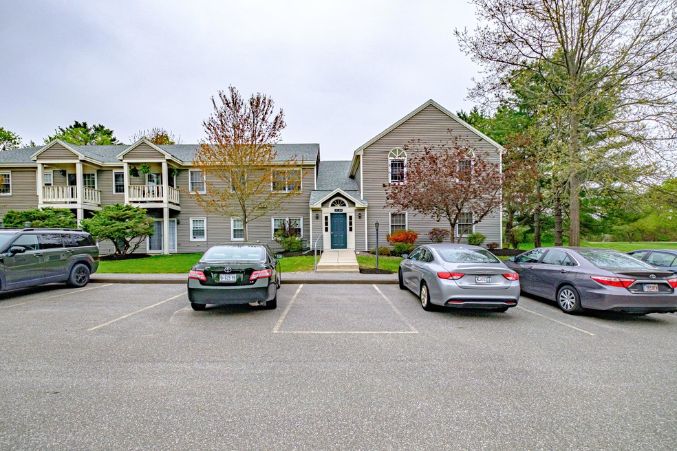 8 Somerset unit 8A, Freeport, ME 04032 - photo 1