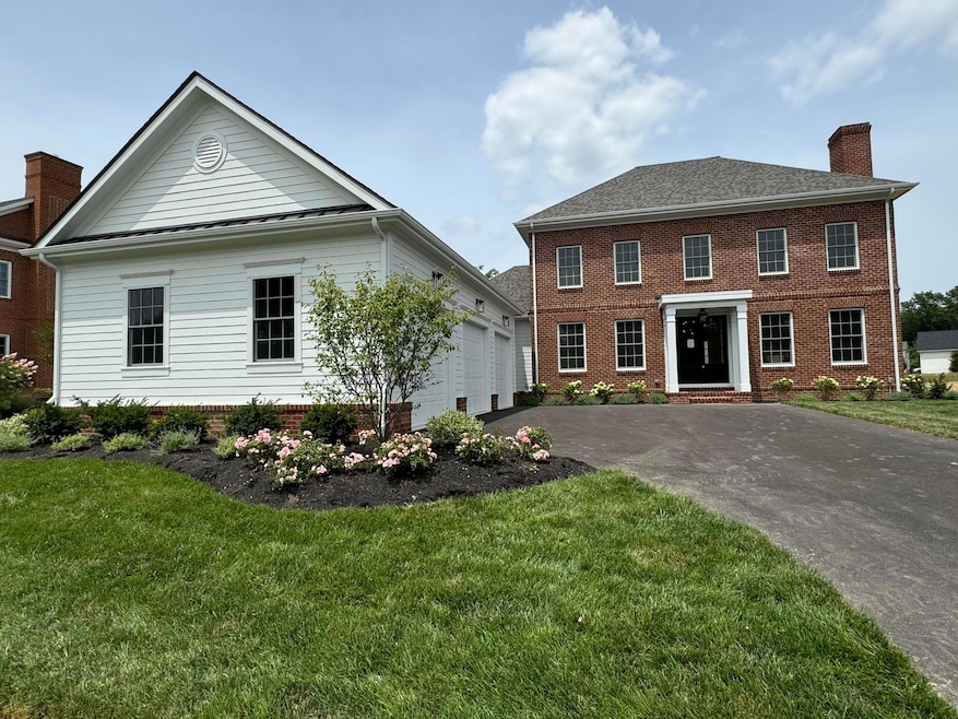 6820 Oxford Loop S, New Albany, OH 43054 - photo 1