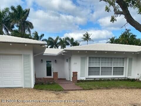 219 Ridgeview Dr, Palm Beach, FL 33480 - photo 1