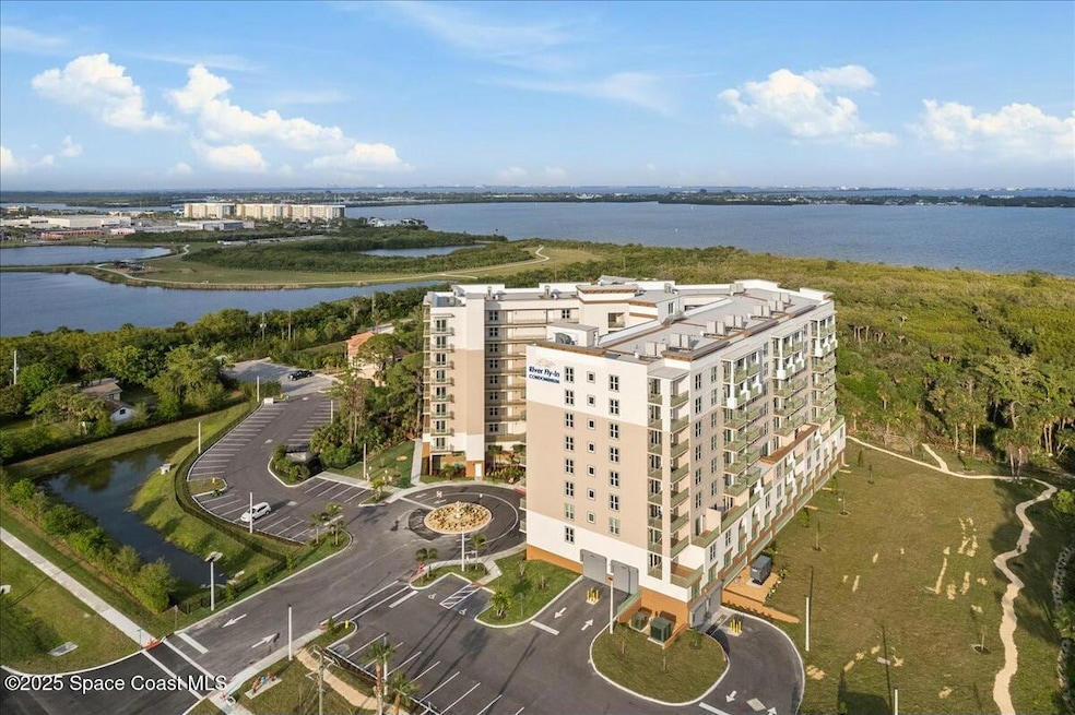 For Sale $789,750 • Co-Listing Agent