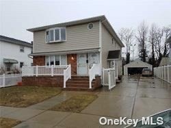 47 Farnum Blvd unit 1, Franklin Square, NY 11010 - photo 1