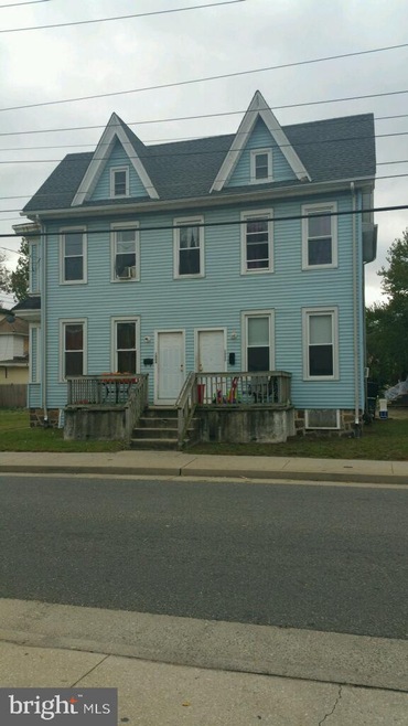 1004 N Delaware St unit 6, Paulsboro, NJ 08066 - photo 1