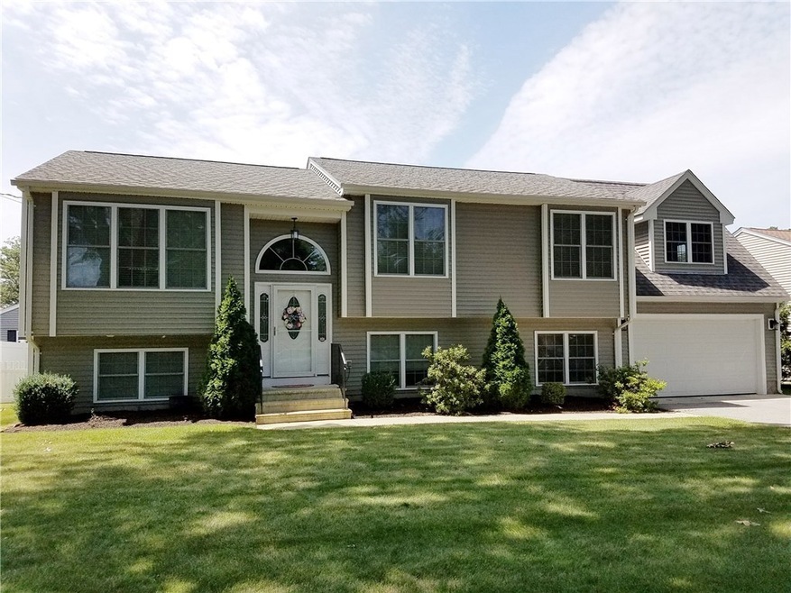 21 Boccia Ct, Warwick, RI 02888 - photo 1
