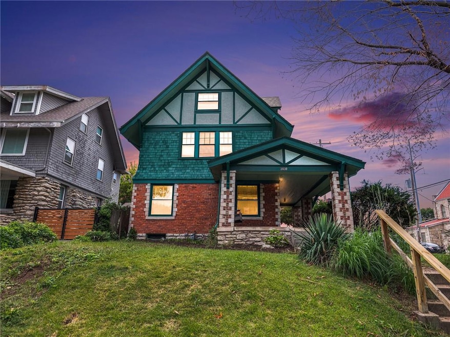 3839 Harrison Blvd, Kansas City, MO 64109 - photo 1