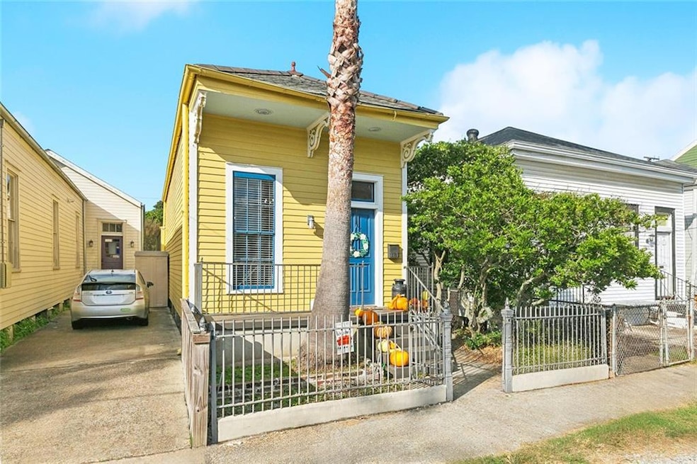 3313 Chippewa St, New Orleans, LA 70115 - photo 1