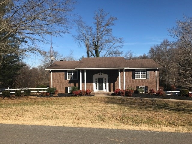 1128 Carter Ln, Bowling Green, KY 42103 - photo 1