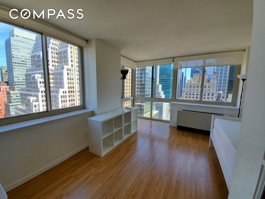 66 W 38th St unit 30-C, New York, NY 10018 - photo 1