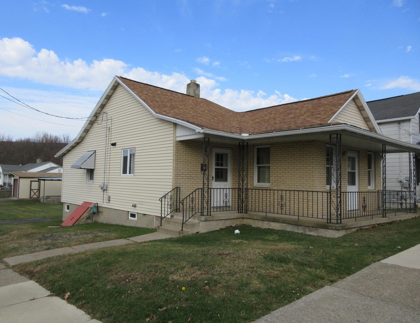 205 Church St, Old Forge, PA 18518 - photo 1