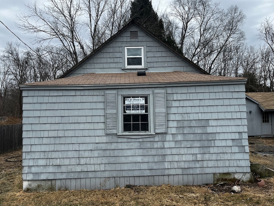 225 Winthrop St, Rehoboth, MA 02769 - photo 1