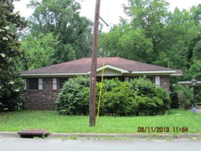 2331 E Pinehill Dr, Macon, GA 31217 - photo 1