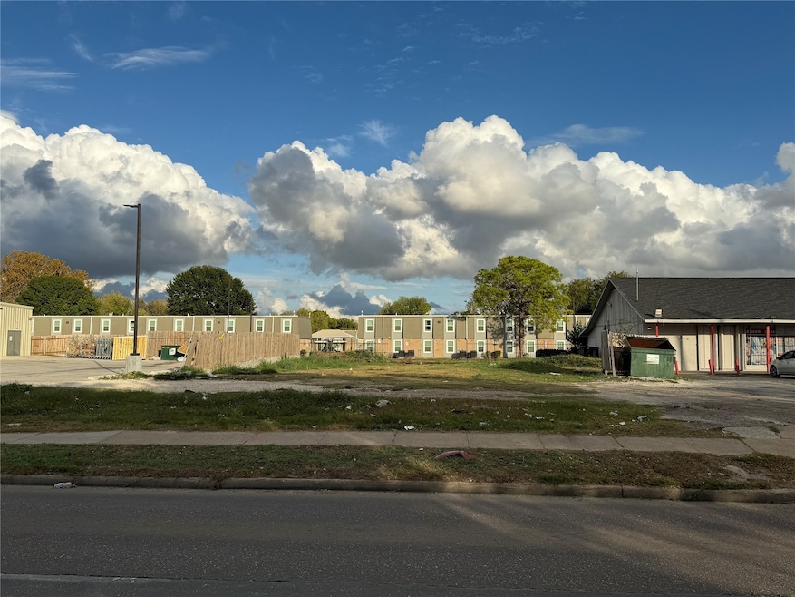 9631 Scott St, Houston, TX 77051 - photo 1