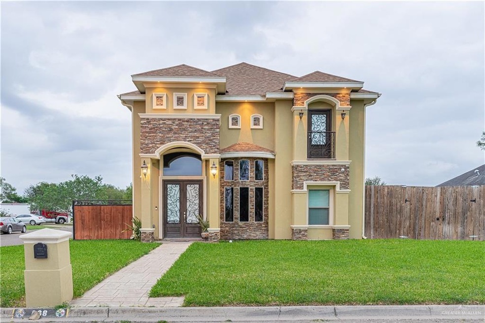 838 N 7 1 2 St, Alamo, TX 78516 - photo 1