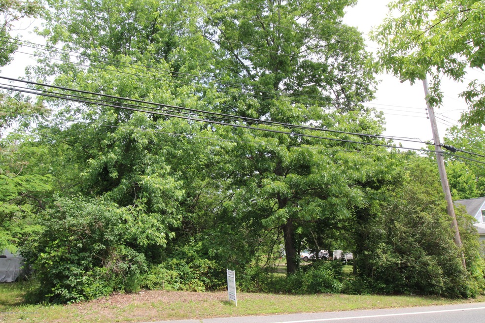 221 Magnolia Ave, Toms River, NJ 08757 - photo 1