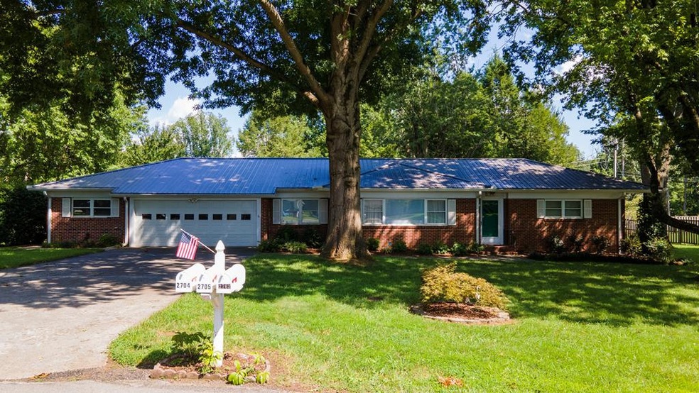 2704 Highland Dr NE, Cleveland, TN 37312 - photo 1