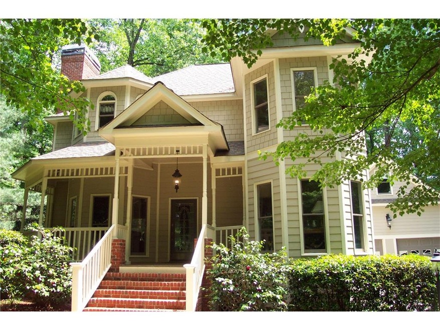 Lovely Queen Anne model Victorian home with Hardy 