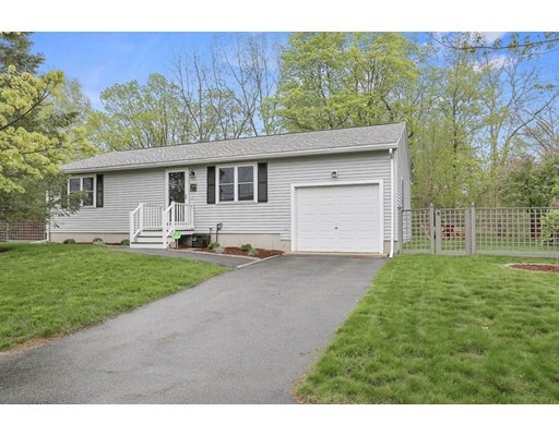 27 Saint Botolph St, Haverhill, MA 01832 - photo 1