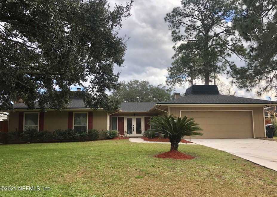 4203 Saint Francis Cir, Jacksonville, FL 32210 - photo 1