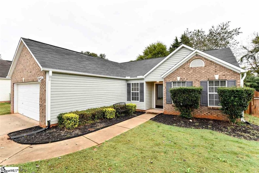 420 Peach Grove Place, Mauldin, SC 29662 - photo 1