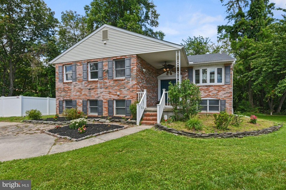 282 E Padonia Rd, Lutherville Timonium, MD 21093 - photo 1