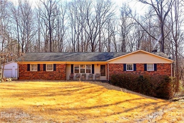 167 Homestead Estates Dr, Statesville, NC 28677 - photo 1