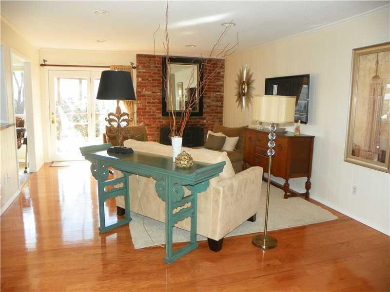Living Room.