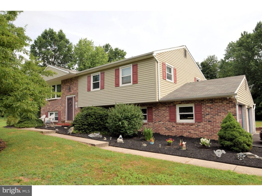 65 Mark Dr, Pottstown, PA 19465 - photo 1