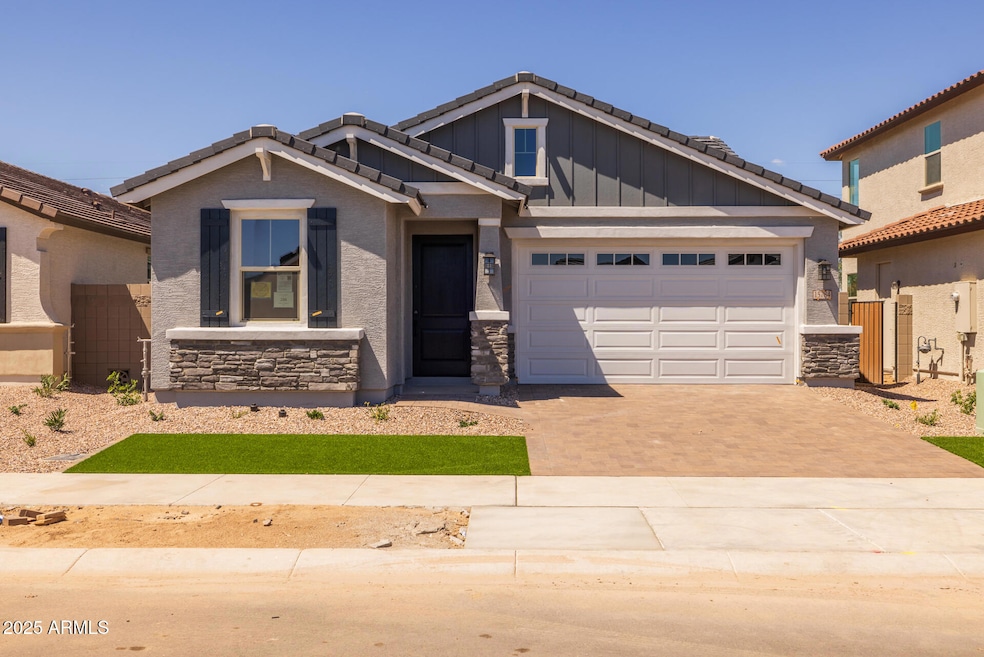 For Sale $462,080 • Co-Listing Agent