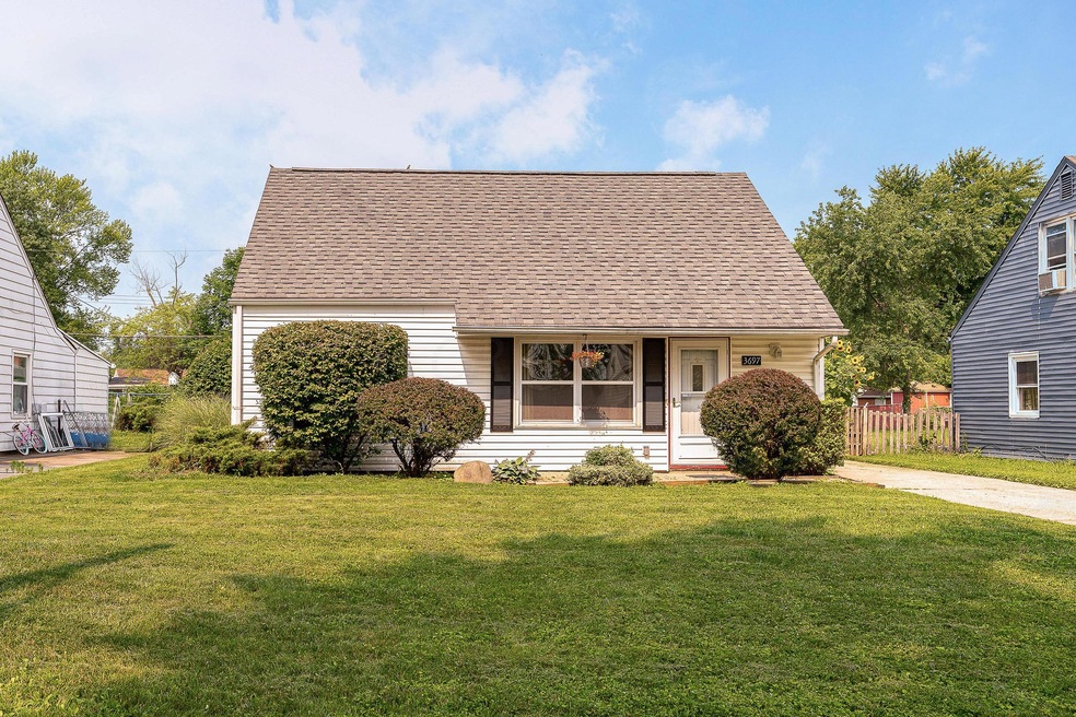 3697 Eisenhower-1
