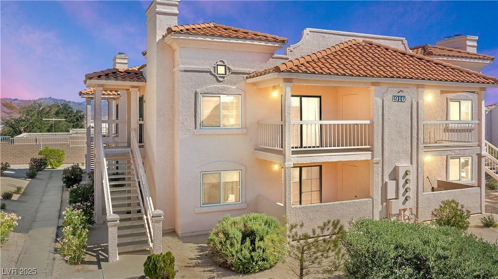 1916 Las Palmas Ln unit 113, Laughlin, NV 89029 - photo 1