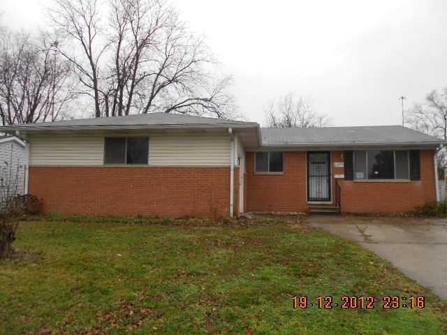 4890 Botsford Dr, Columbus, OH 43232 - photo 1