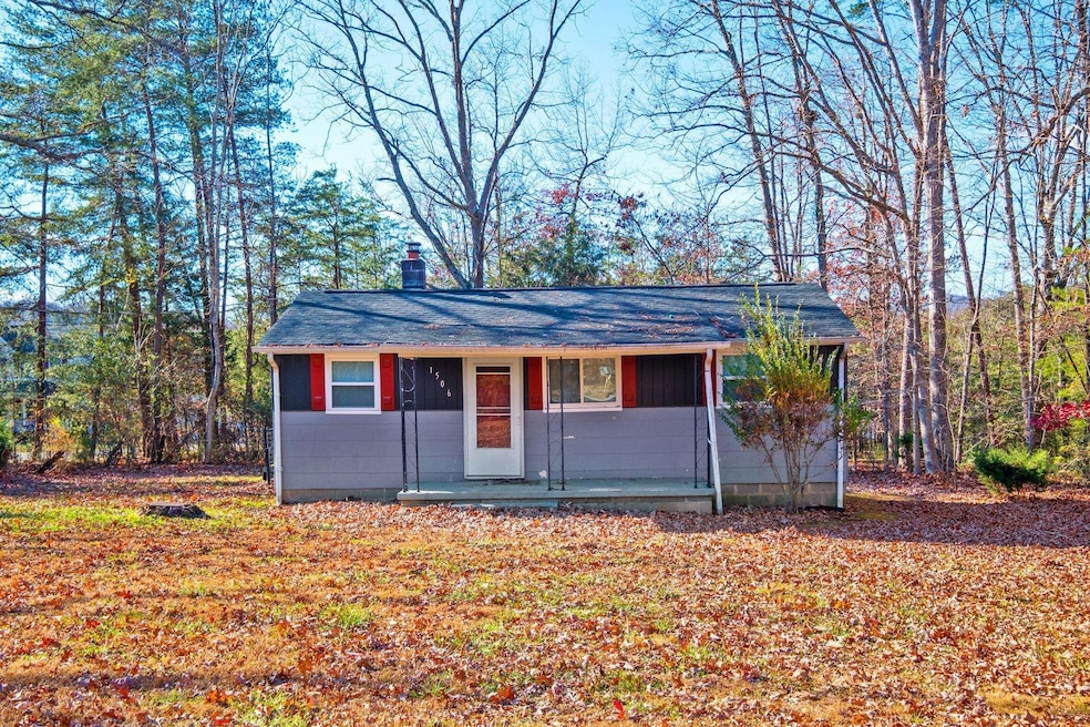 1506 Pughs Store Rd, Afton, VA 22920 - photo 1