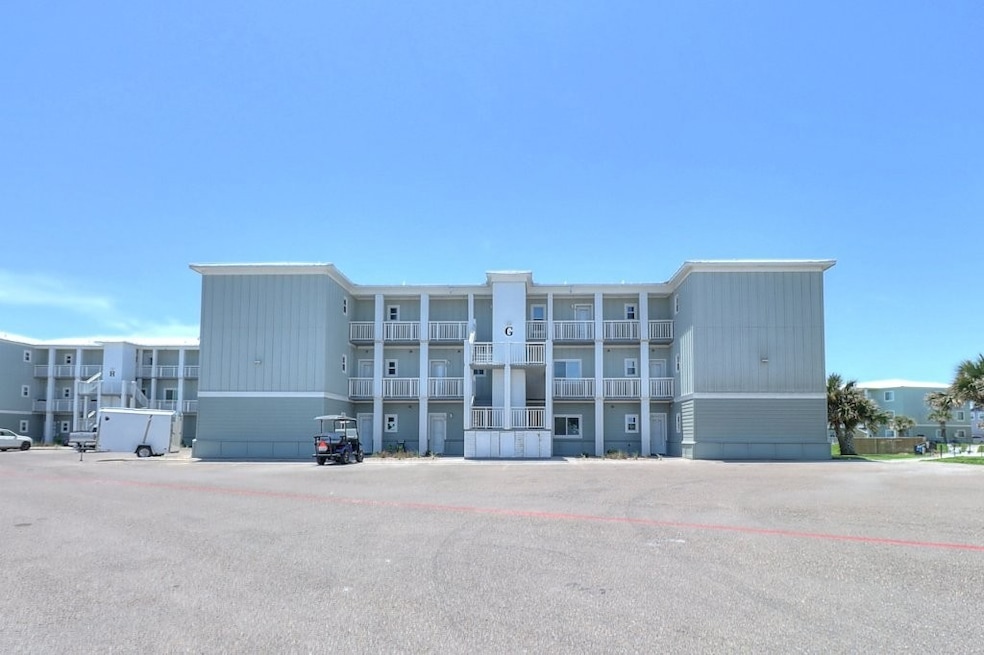 For Sale $474,900 • Co-Listing Agent