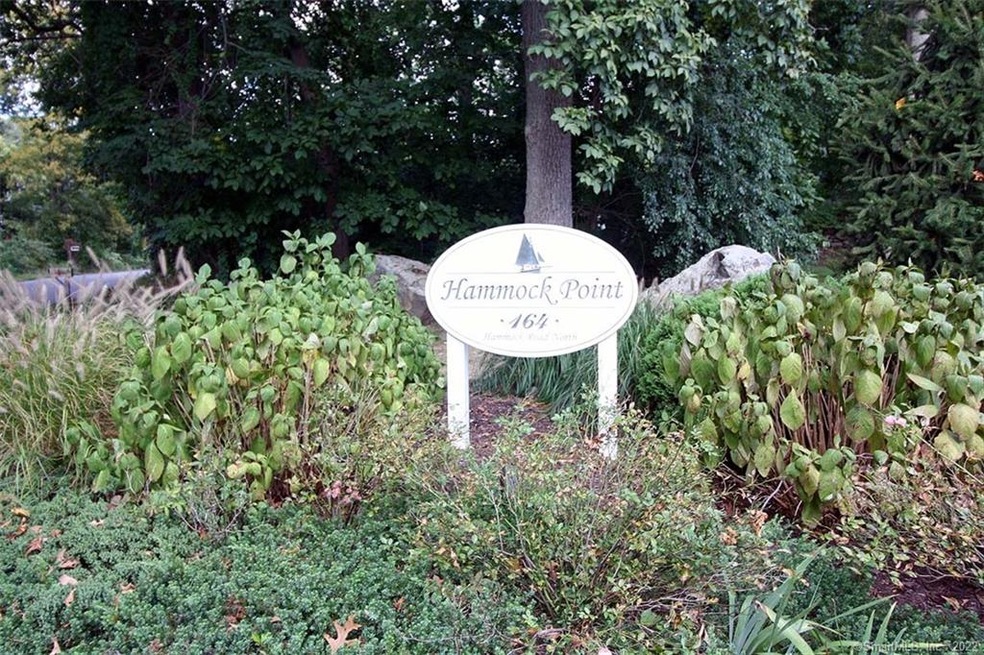 The entrance to the Hammock Point Condominiums.