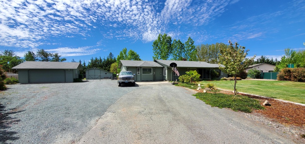 212 Sunbeam Cir, Merlin, OR 97532 - photo 1