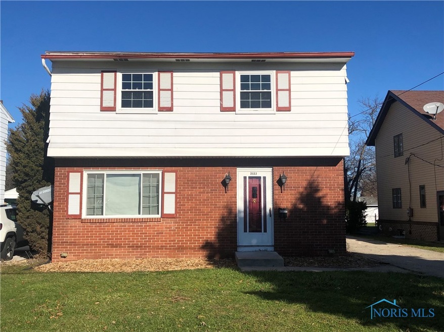 2523 101st St, Toledo, OH 43611 - photo 1
