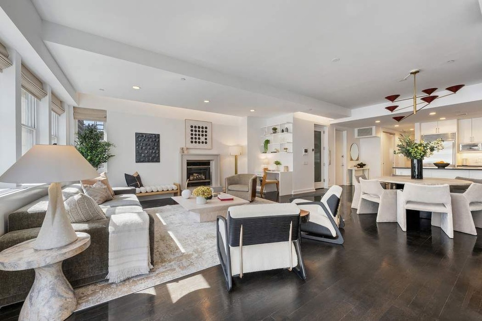 126 University Place unit 4, New York, NY 10003 - photo 1