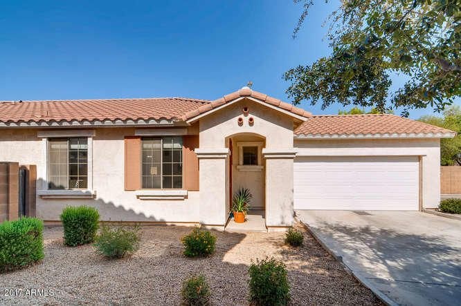 925 S Porter Ct Gilbert AZ-small-001-4-E
