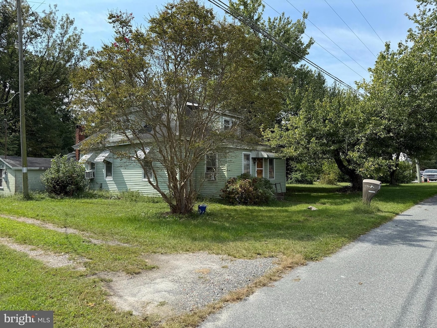 For Sale $275,000 • Co-Listing Agent