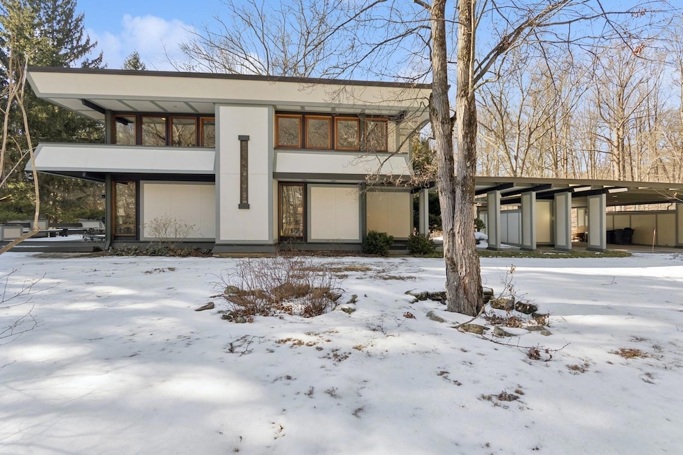 Sold $1,800,000 • Co-Listing Agent