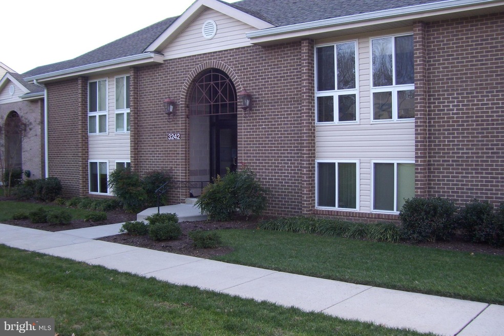 3242 Gleneagles Dr, Silver Spring, MD 20906 - photo 1