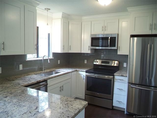 442B Heritage Village unit B, Southbury, CT 06488 - photo 1