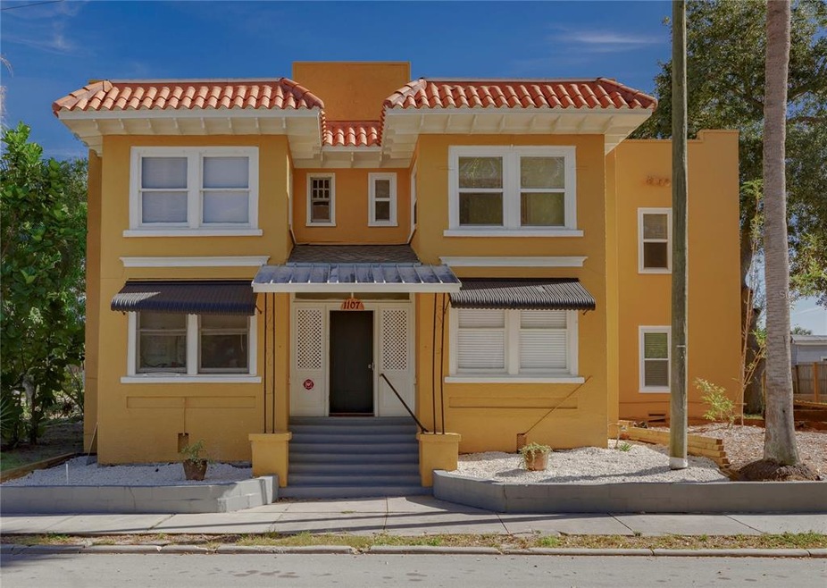 1107 N Osceola Ave unit 1, Clearwater, FL 33755 - photo 1