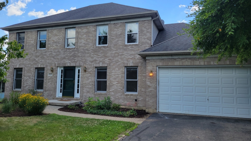 630 Maple Ct unit 2, Elburn, IL 60119 - photo 1