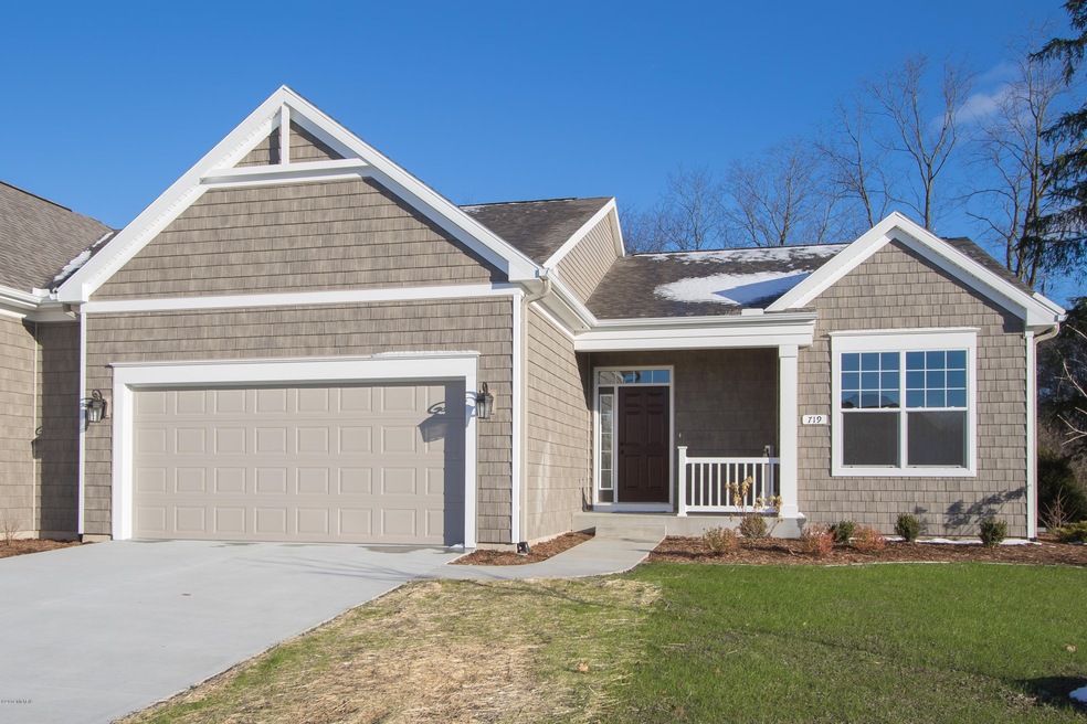11 28 2016_WW-01-001_Dogwood_Exterior